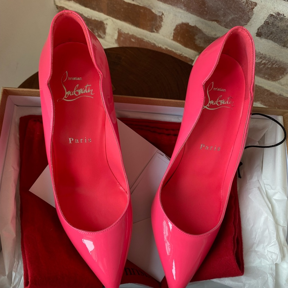 Louboutin Hot Chick pumps, 36 - Picture 8 of 11